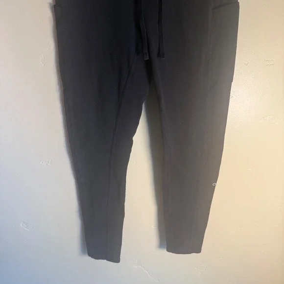 Alo Yoga Checkpoint HR Cargo Leggings Womens Med Black Pockets 26" Inseam Yoga - Picture 5 of 9